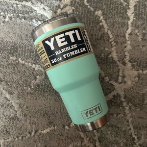 Yeti 30oz Tumbler